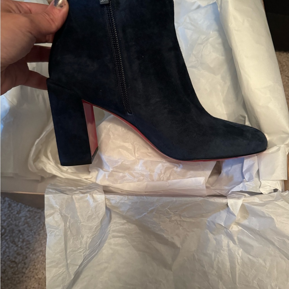 Authentic Christian Loubotin Castarika Navy suede boot - Picture 8 of 16